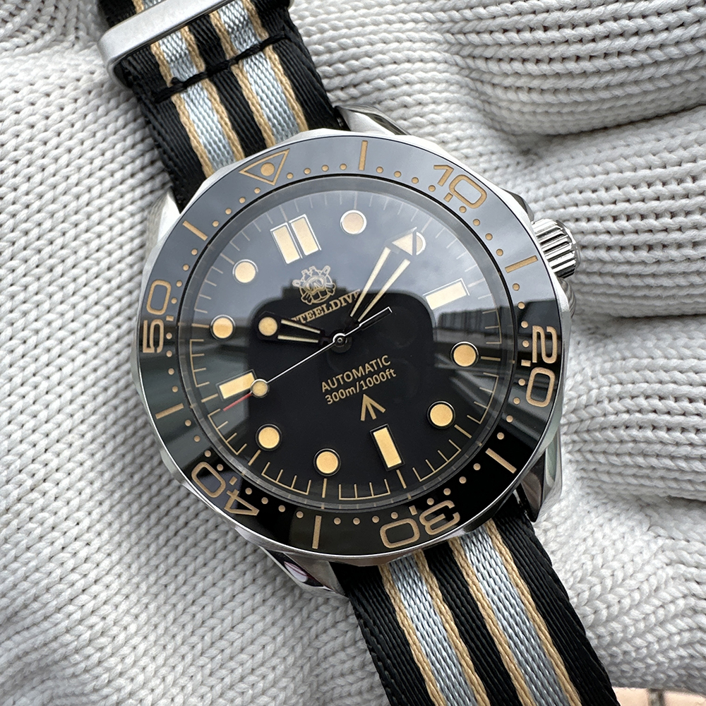 STEELDIVE SD1957 Best Seller 42MM Bisel de cerámica 300M Impermeable Super Luminou Cristal de zafiro